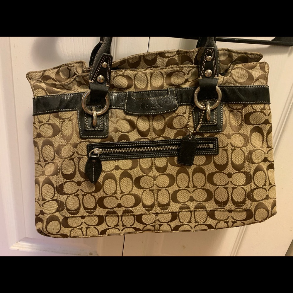Barely used coach purse.